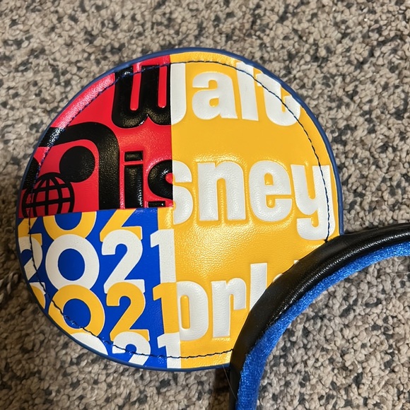Mickey Mouse Ears- Walt Disney World - Picture 3 of 5